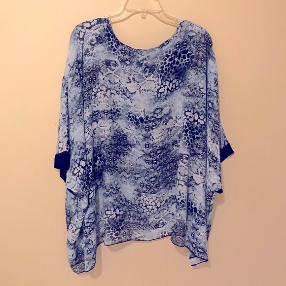 Artizan Robin Barre Blue Snake Print Blouse - Picture 3 of 5